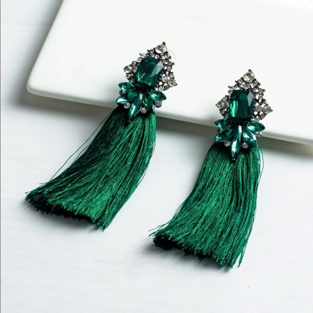 Green Elegant Earrings